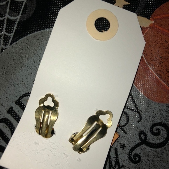 Leaf‎ Leaves Halloween  Fall Clip On Earrings - Picture 3 of 8